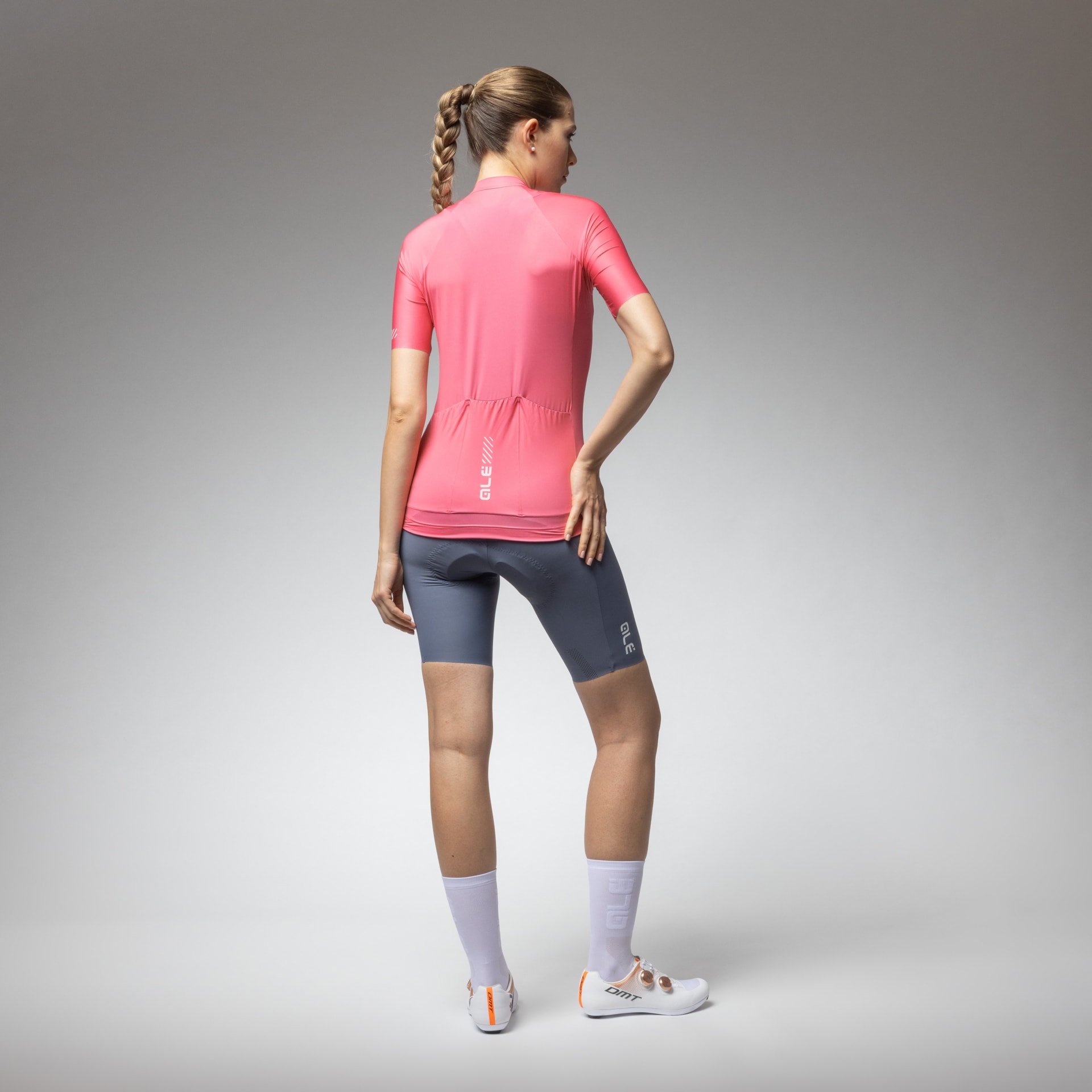 W Cyklodres ALÉ Color Block