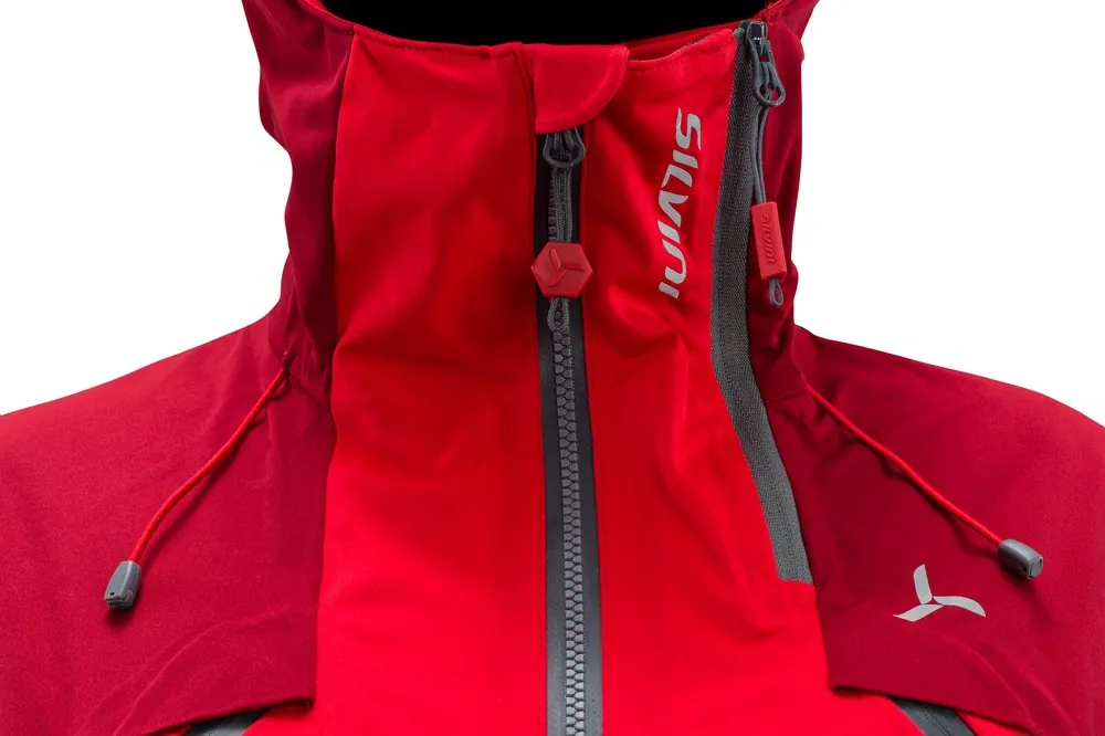 W Bunda SILVINI ARENA