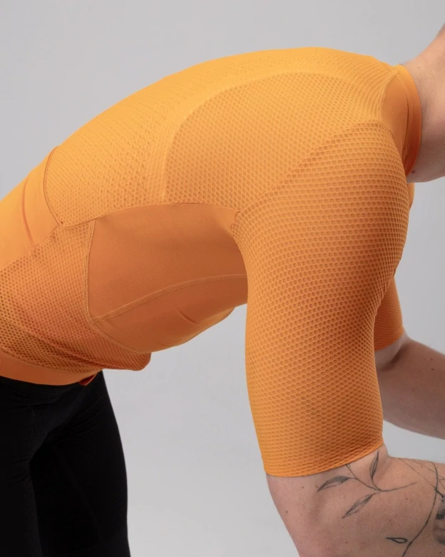 Cyklodres ISADORE Echelon Training