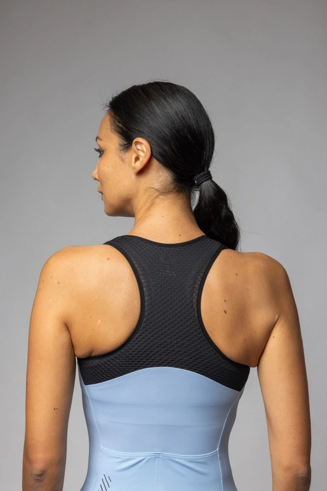 W Cyklonátělník ALÉ Color Block