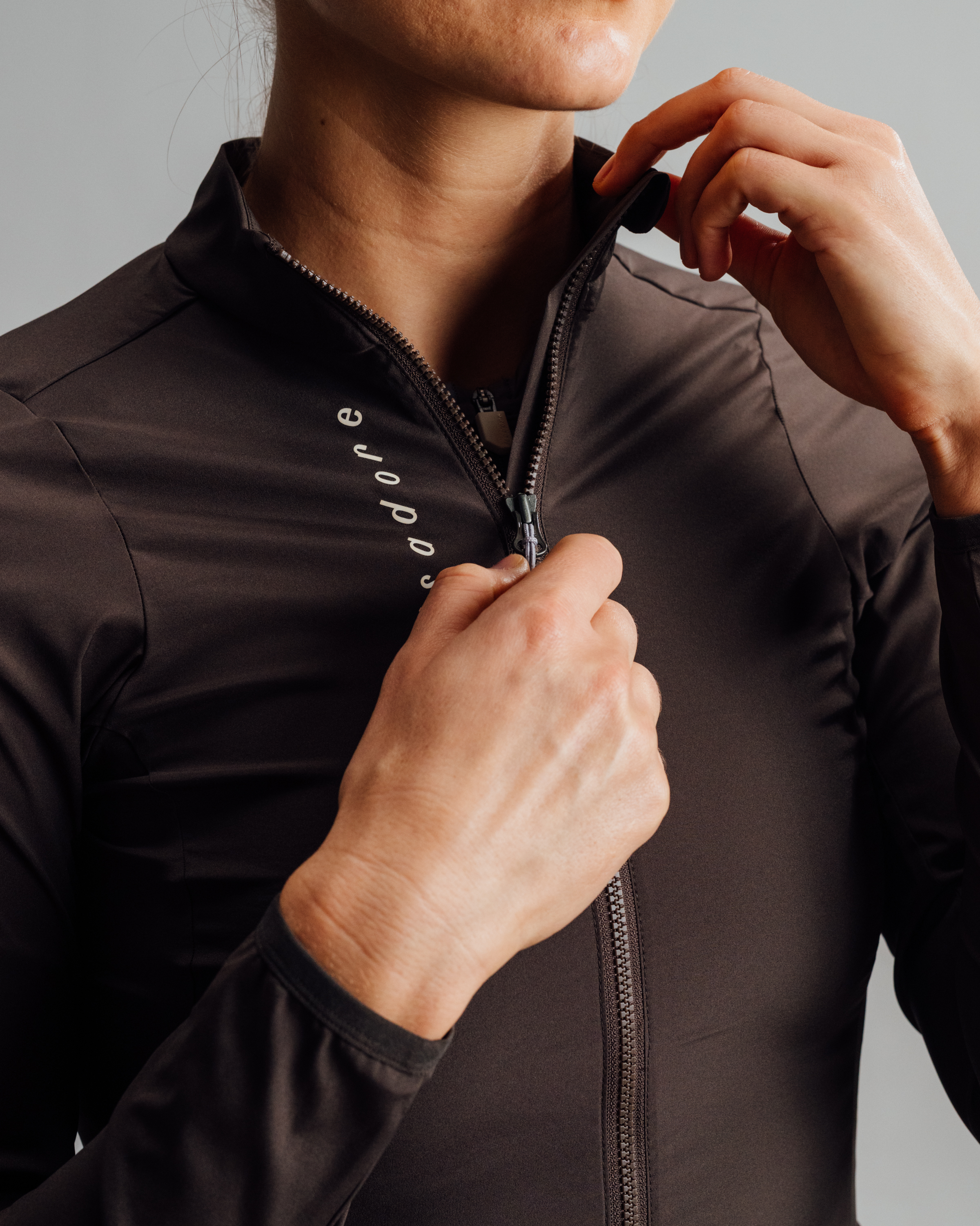 W Cyklobunda ISADORE Wind