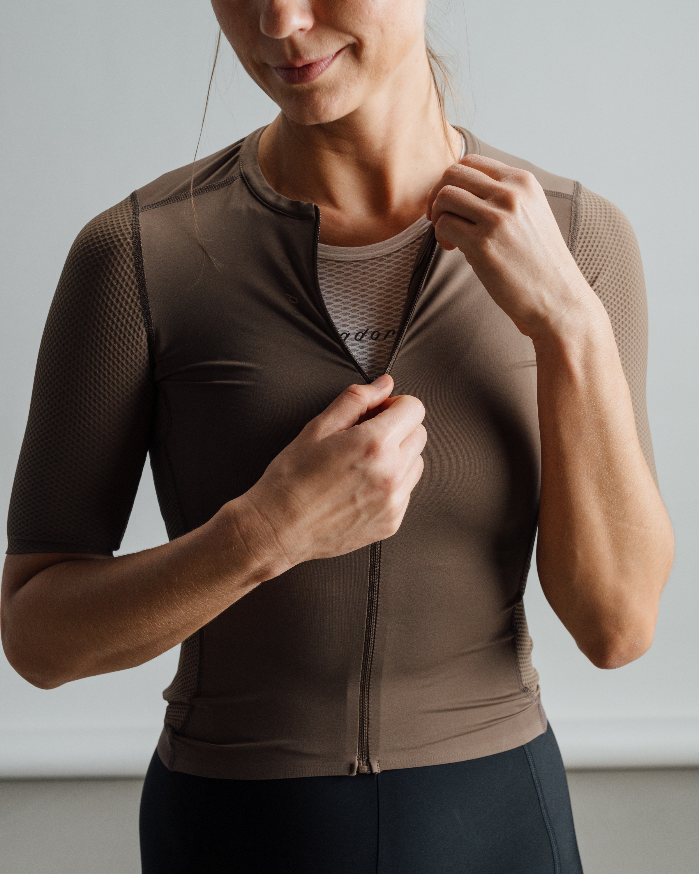 W Cyklodres ISADORE Signature