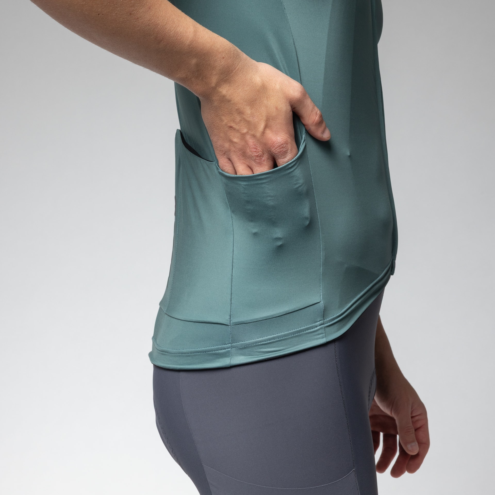 Cyklodres ALÉ Color Block Off Road