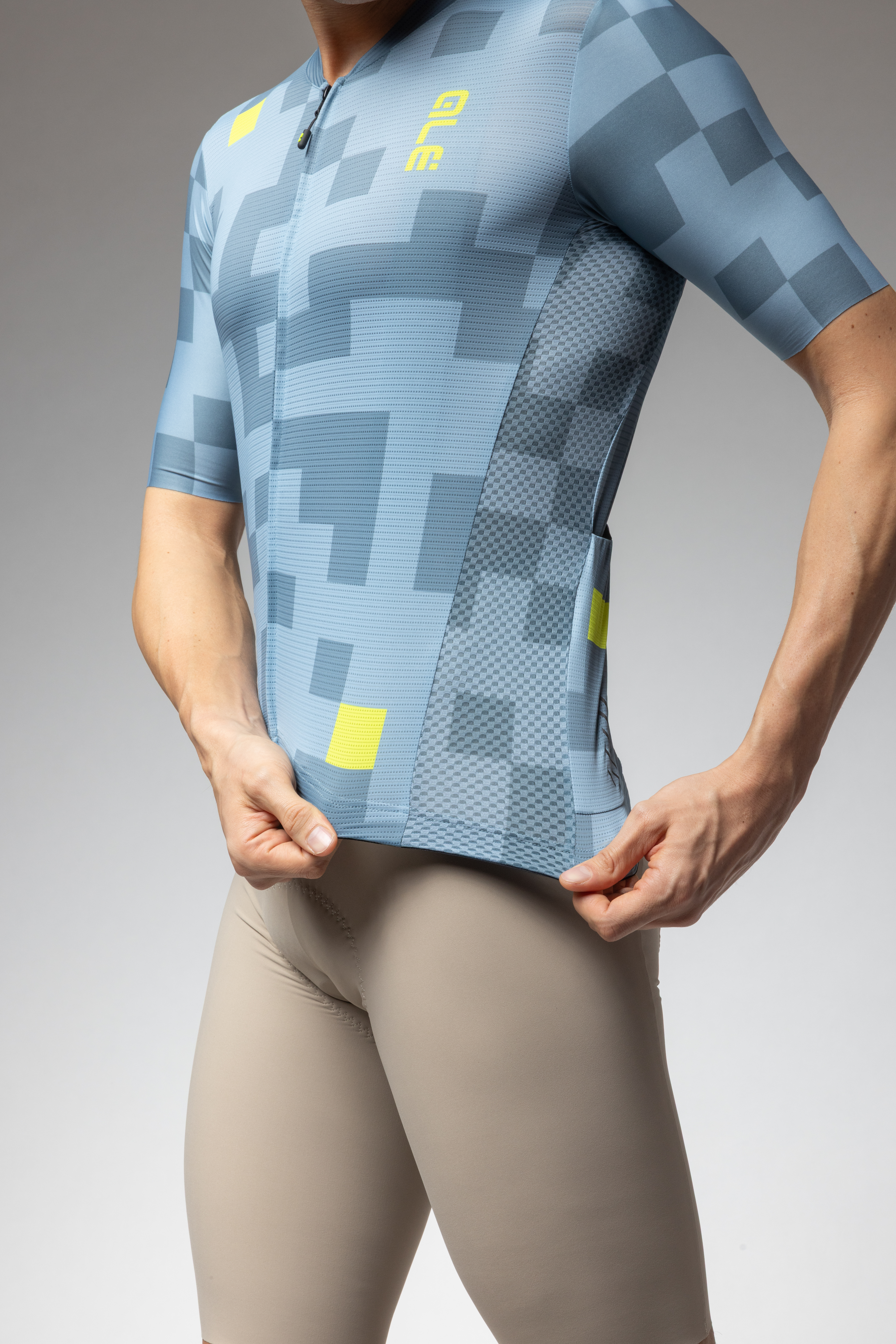 Cyklodres ALÉ Pixel