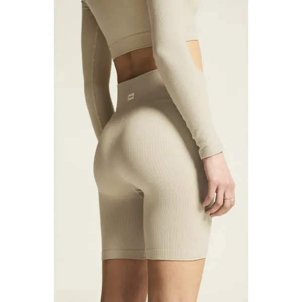 W Šortky CRAFT Collective Rib