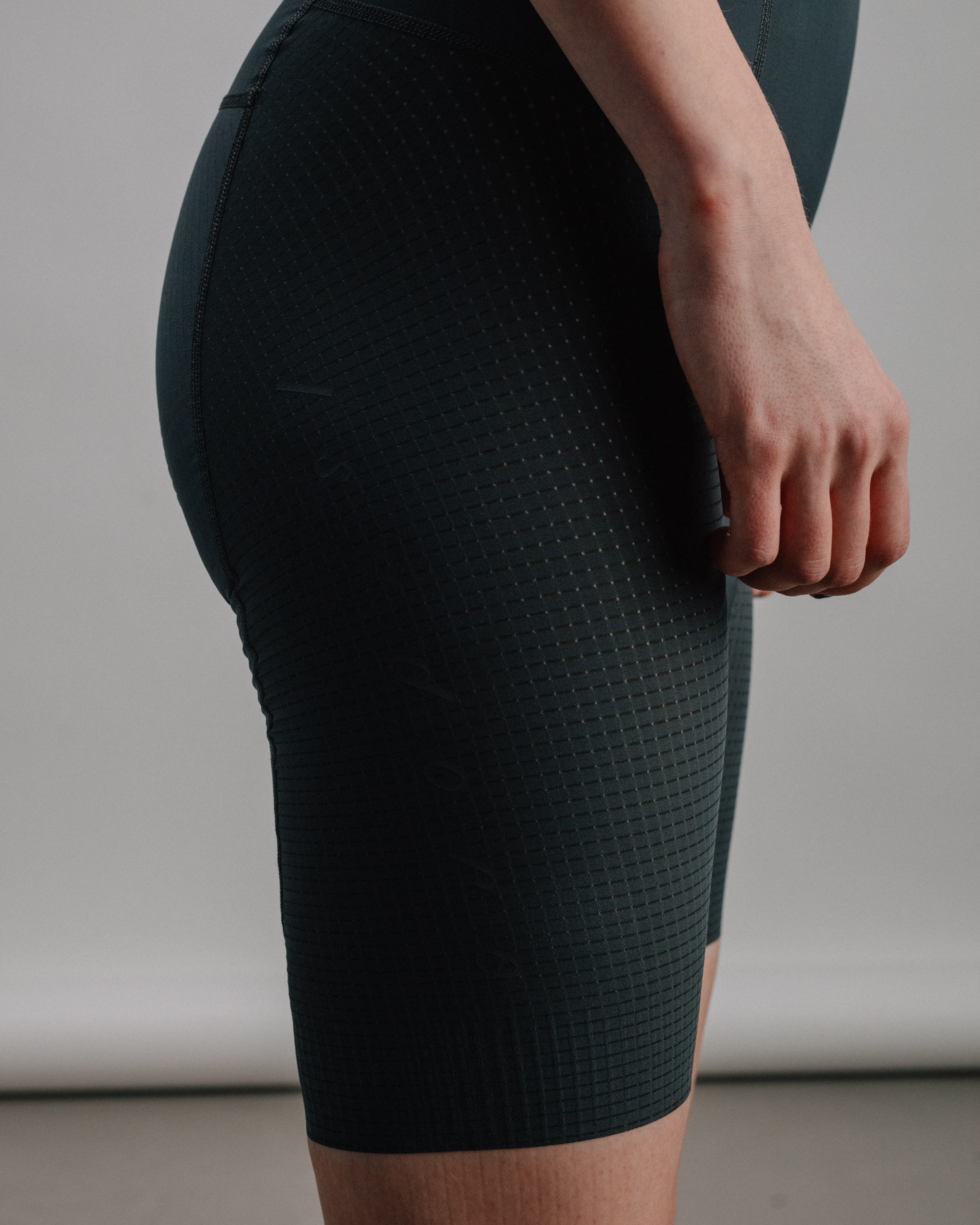 W Cyklokalhoty ISADORE Echelon Aero Bib
