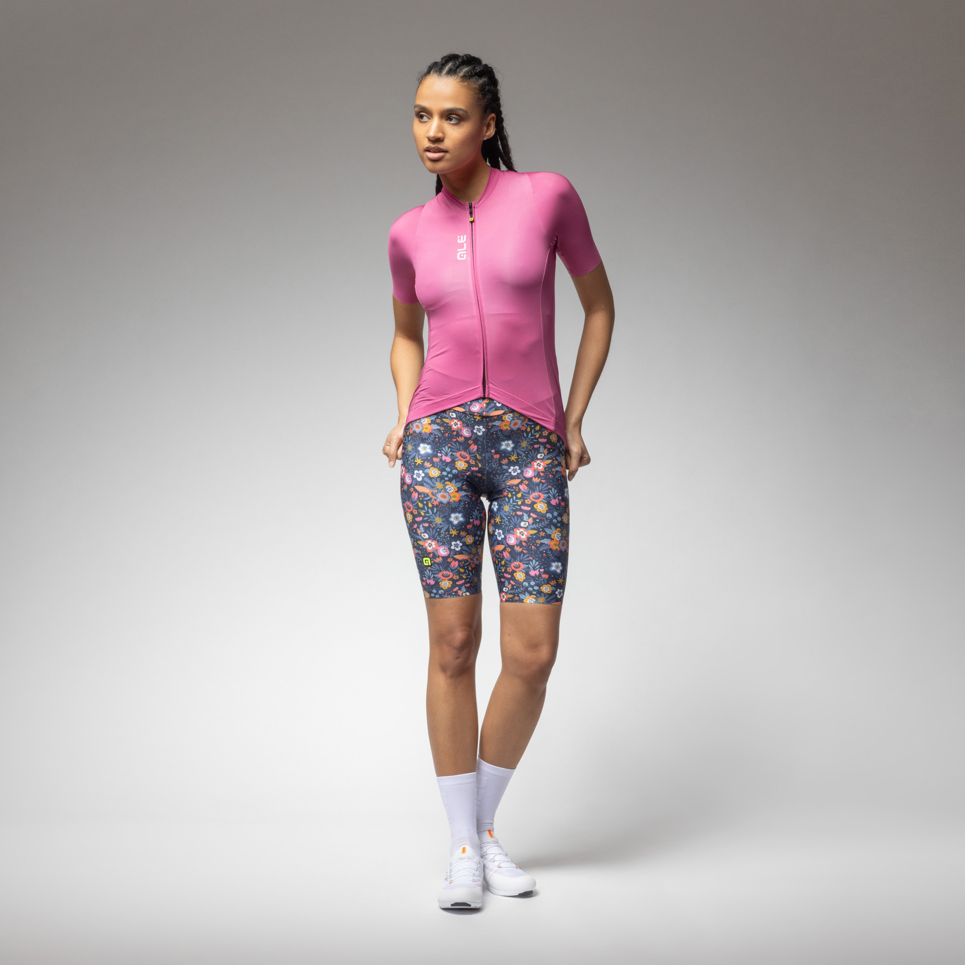 W Cyklodres ALÉ Color Block