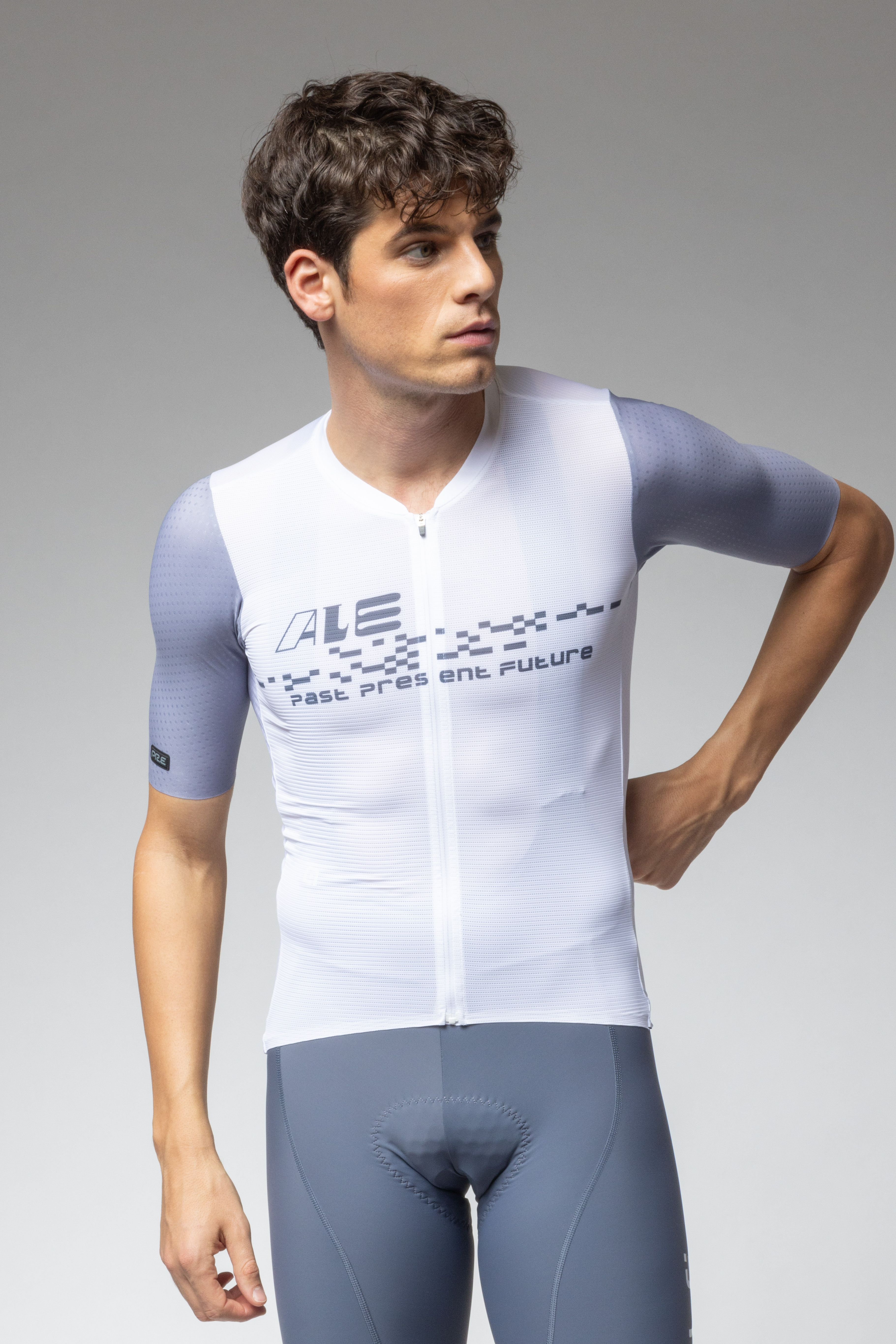 Cyklodres ALÉ Megabyte 2.0