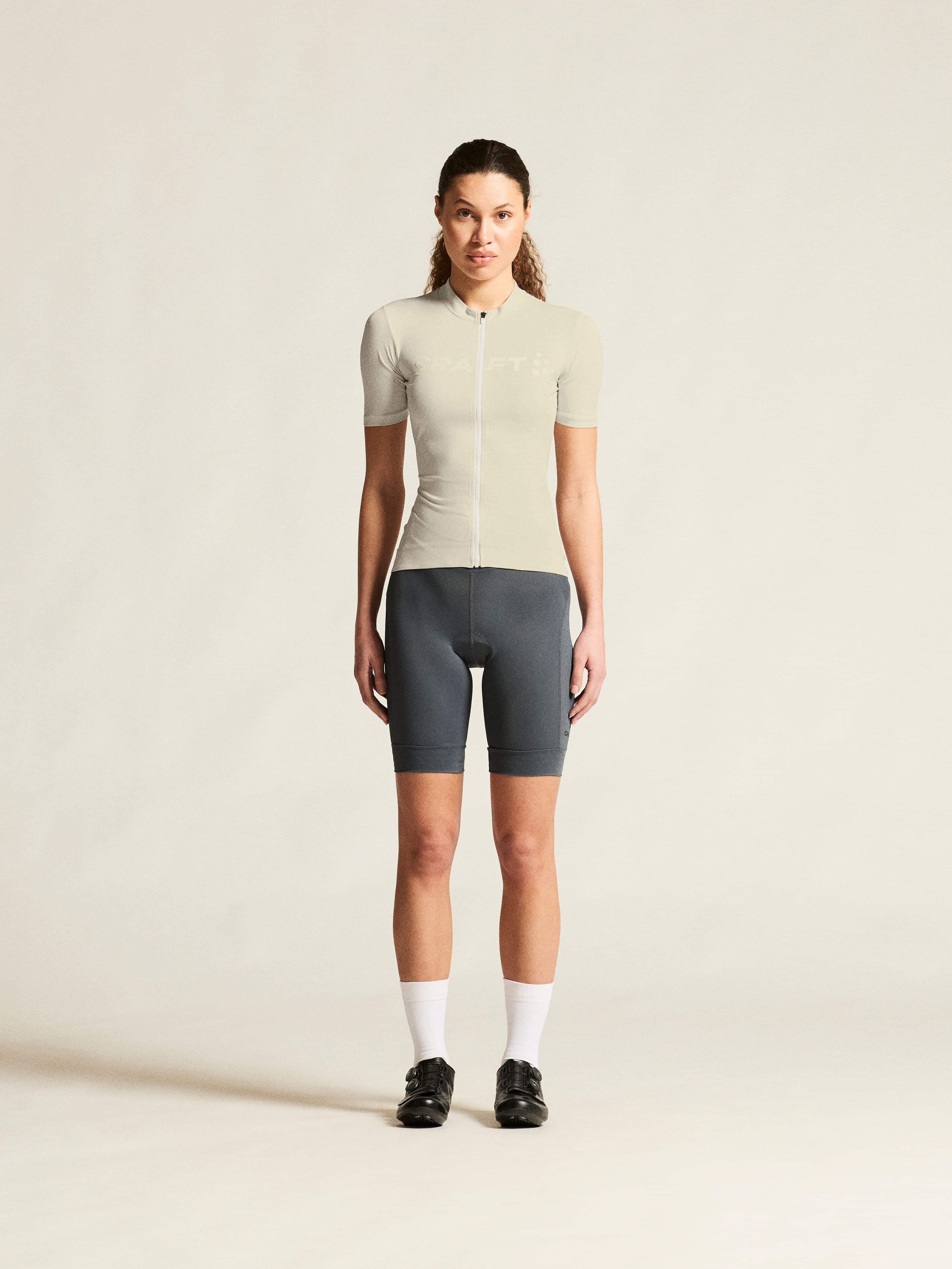 W Cyklodres CRAFT Endur Logo