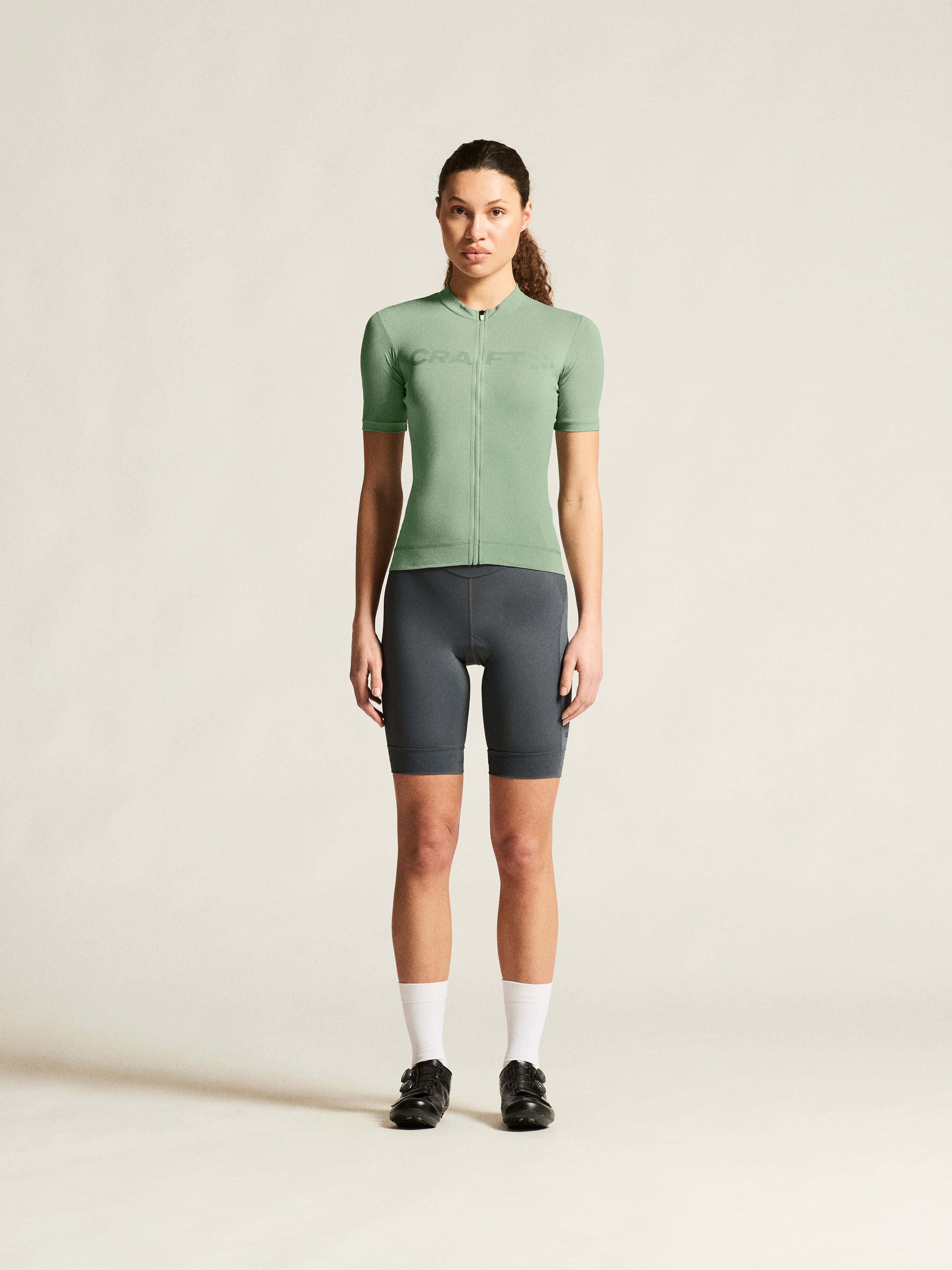 W Cyklodres CRAFT Endur Logo