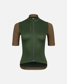 W Cyklodres ISADORE Signature