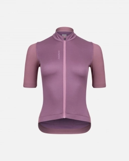 W Cyklodres ISADORE Signature