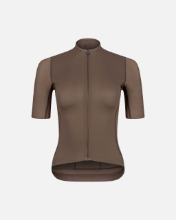 W Cyklodres ISADORE Signature